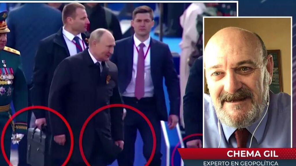 El misterio de los maletines de Putin en el Desfile de la Victoria