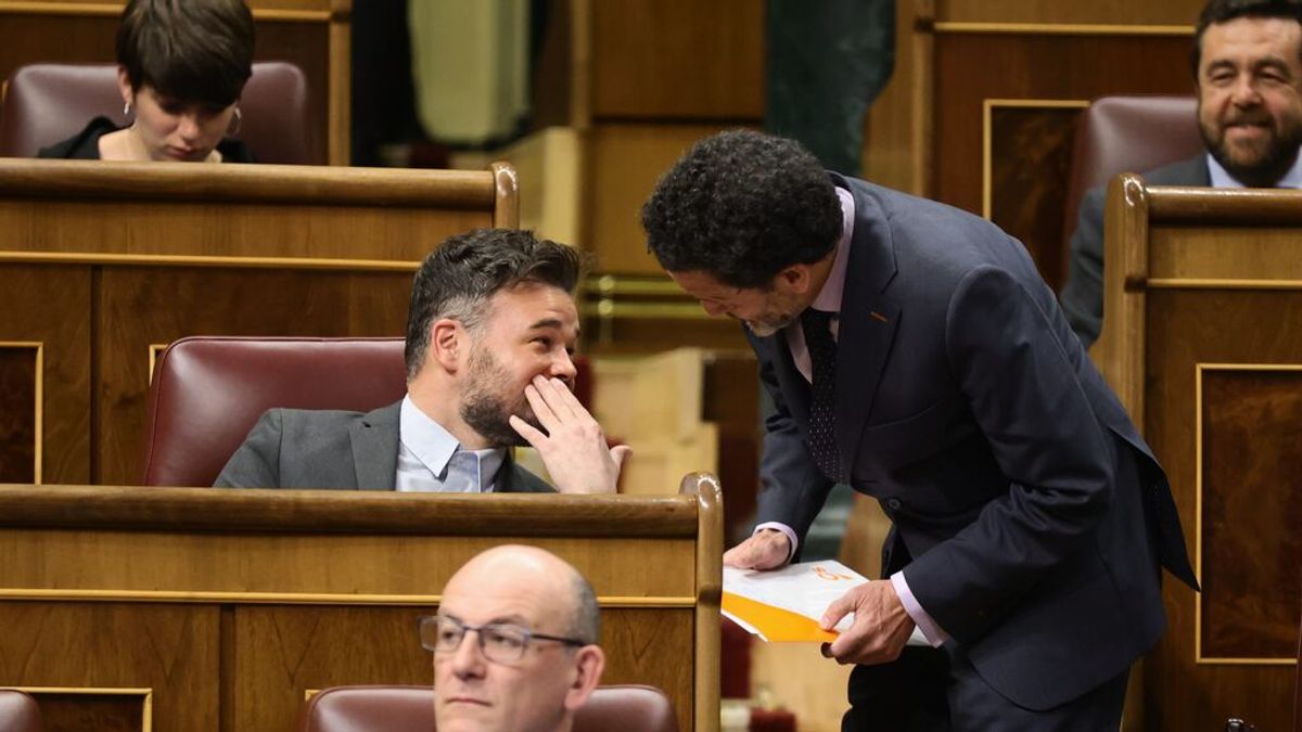 La Mesa del Congreso rechaza la petición de Cs de sancionar a Rufián por revelar secretos del CNI La Mesa del Congreso rechaza la petición de Cs de sancionar a Rufián por revelar secretos del CNI
