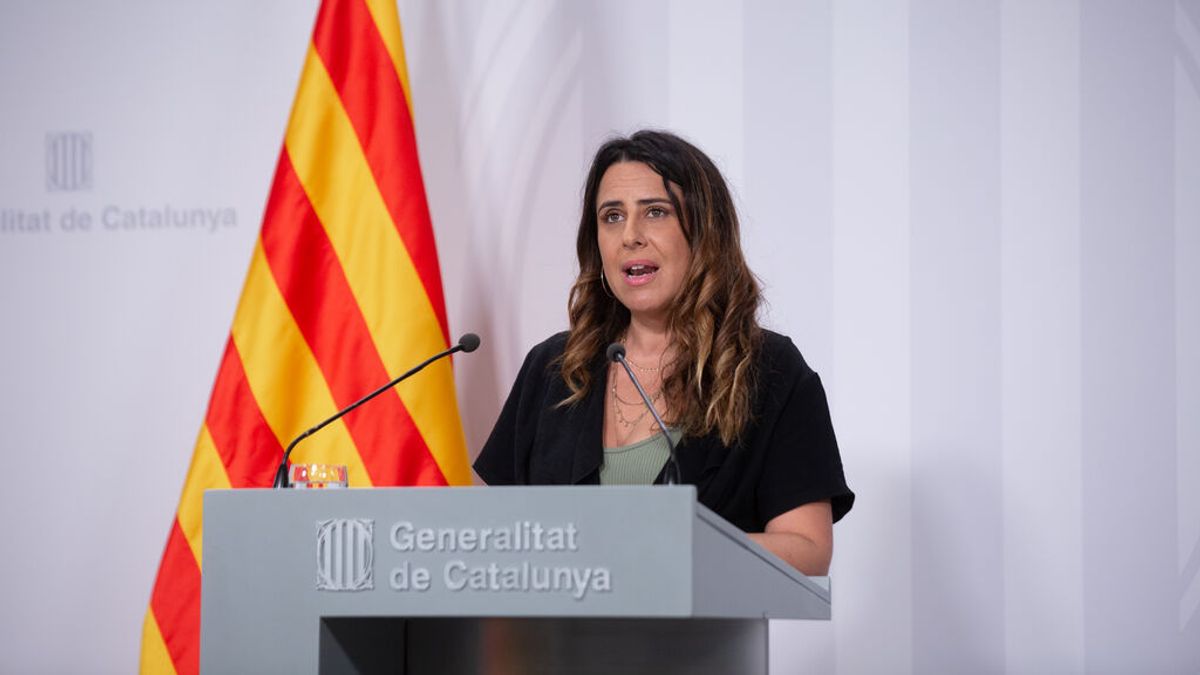 El Govern catalán considera insuficiente el cese de la directora del CNI: "No resuelve nada" El Govern catalán considera insuficiente el cese de la directora del CNI: "No resuelve nada"