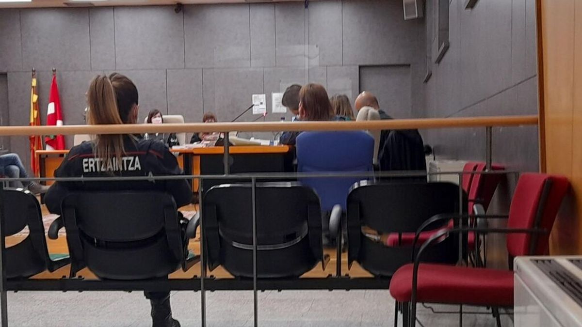 Culpable de homicidio la mujer que mató y descuartizó a su pareja en BaraKaldo Culpable de homicidio la mujer que mató y descuartizó a su pareja en BaraKaldo