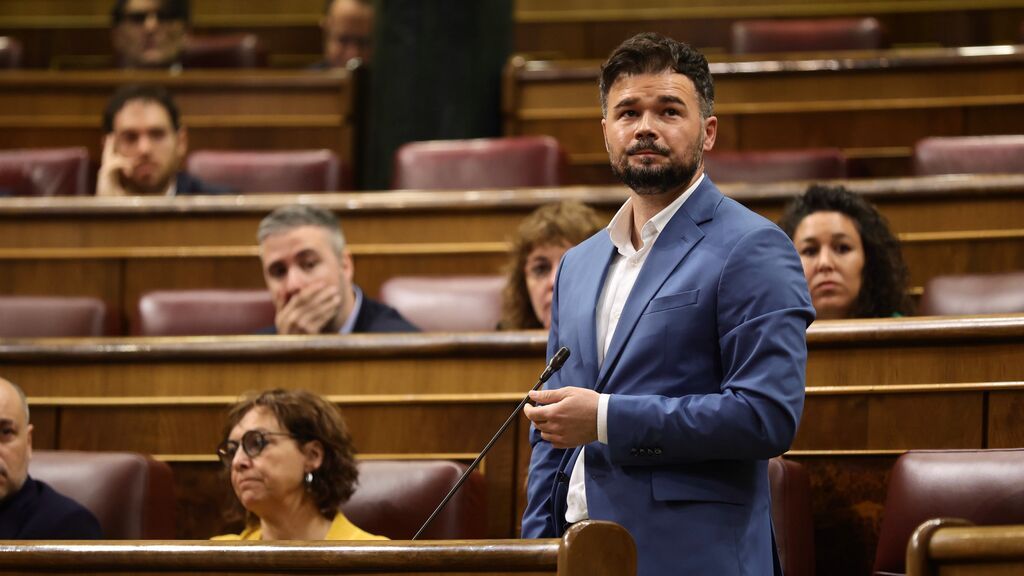 ERC busca una salida la crisis con el Gobierno: reunión Sánchez-Aragonès y mesa de diálogo