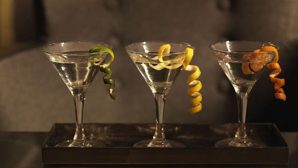 martini-cocktail-libation