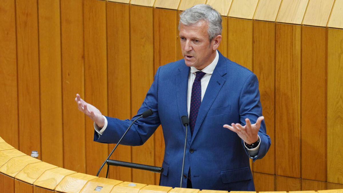 Rueda es investido presidente de la Xunta de Galicia: "Habrá continuidad de la buena" Rueda es investido presidente de la Xunta de Galicia: "Habrá continuidad de la buena"