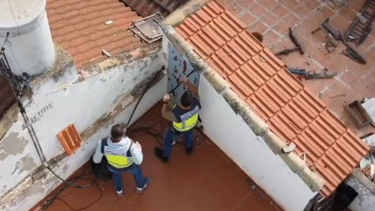 Golpe al clan de Los Alicantinos: detienen a su líder 'El Pechuga', tras 14 meses desaparecido Golpe al clan de Los Alicantinos: detienen a su líder 'El Pechuga', tras 14 meses desaparecido