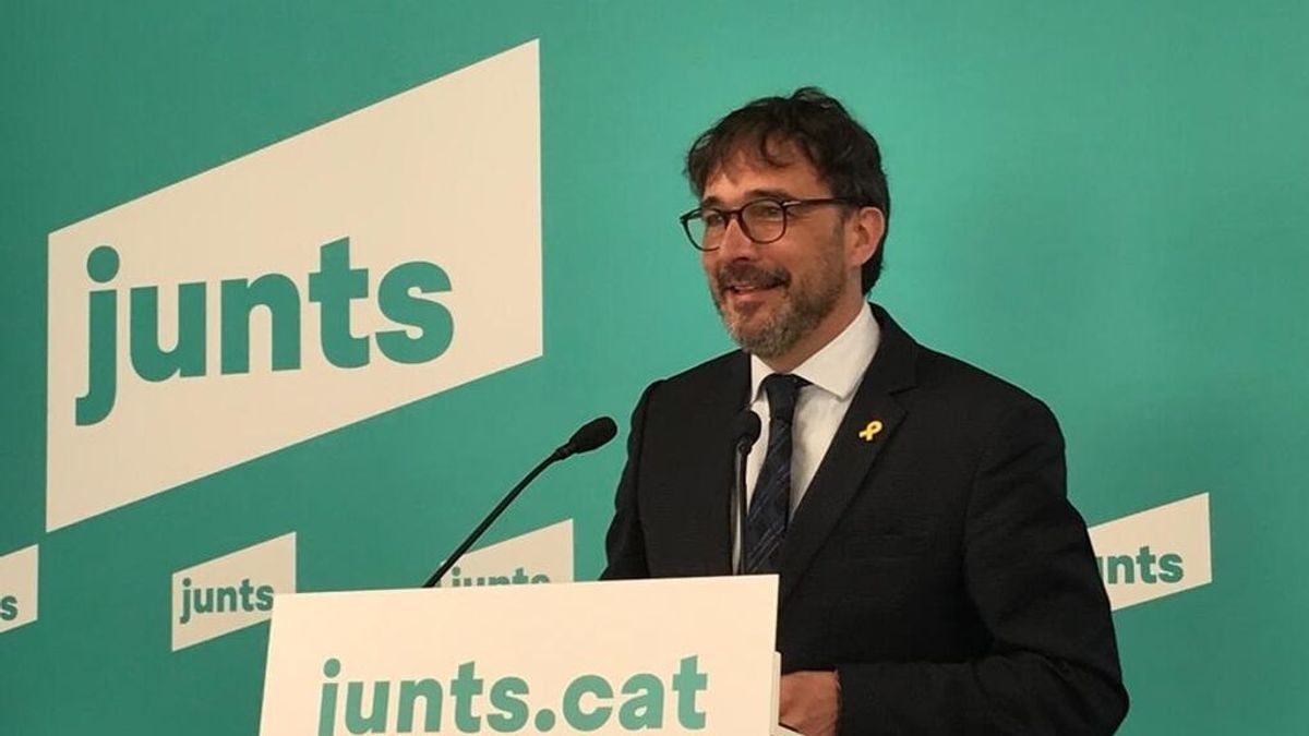 Junts se desmarca del pacto lingüistico de ERC, PSC y Comuns sobre el catalán en la escuela Junts se desmarca del pacto lingüistico de ERC, PSC y Comuns sobre el catalán en la escuela
