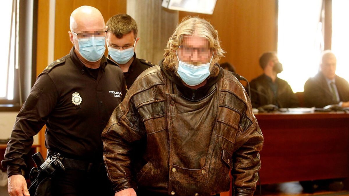 El jurado declara al acusado del doble crimen de Soutomaior culpable de dos asesinatos y tenencia ilícita de armas El jurado declara al acusado del doble crimen de Soutomaior culpable de dos asesinatos y tenencia ilícita de armas