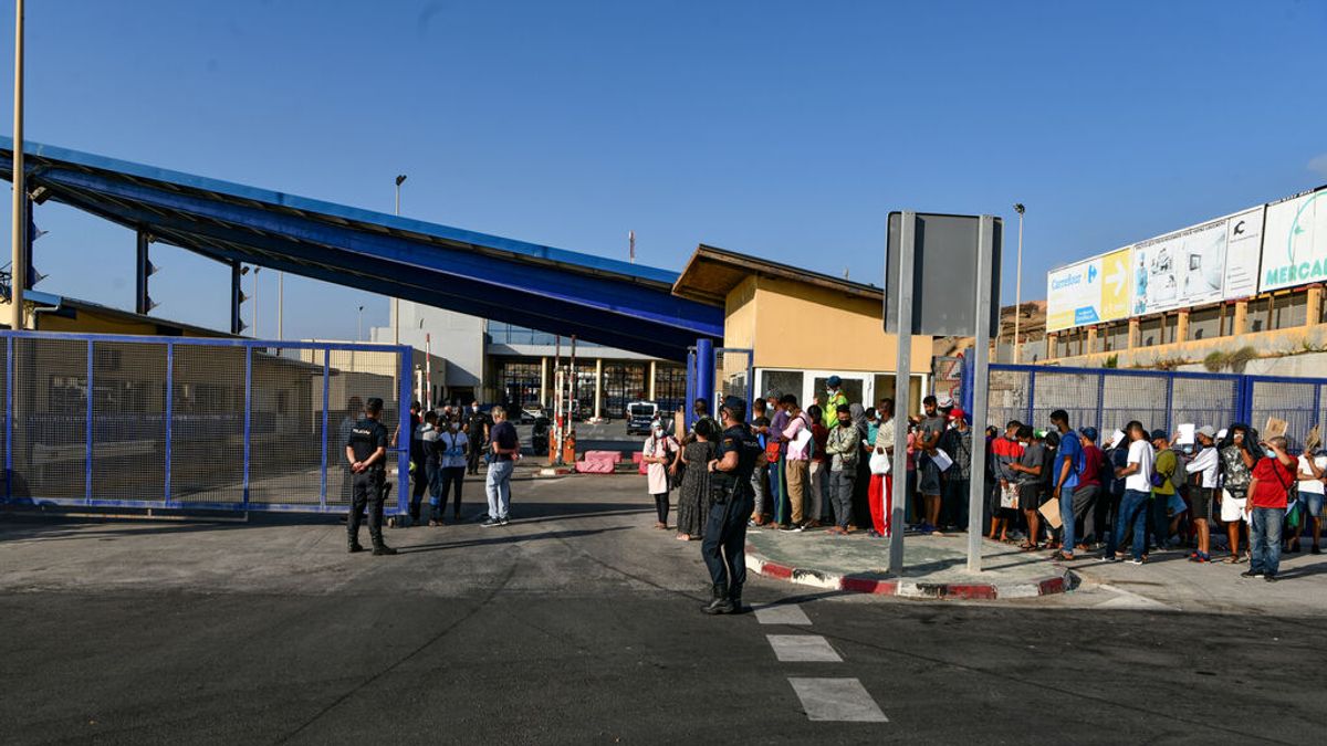 Interior confirma que el 17 mayo reabrirán las fronteras terrestres de Ceuta y Melilla Interior confirma que el 17 mayo reabrirán las fronteras terrestres de Ceuta y Melilla