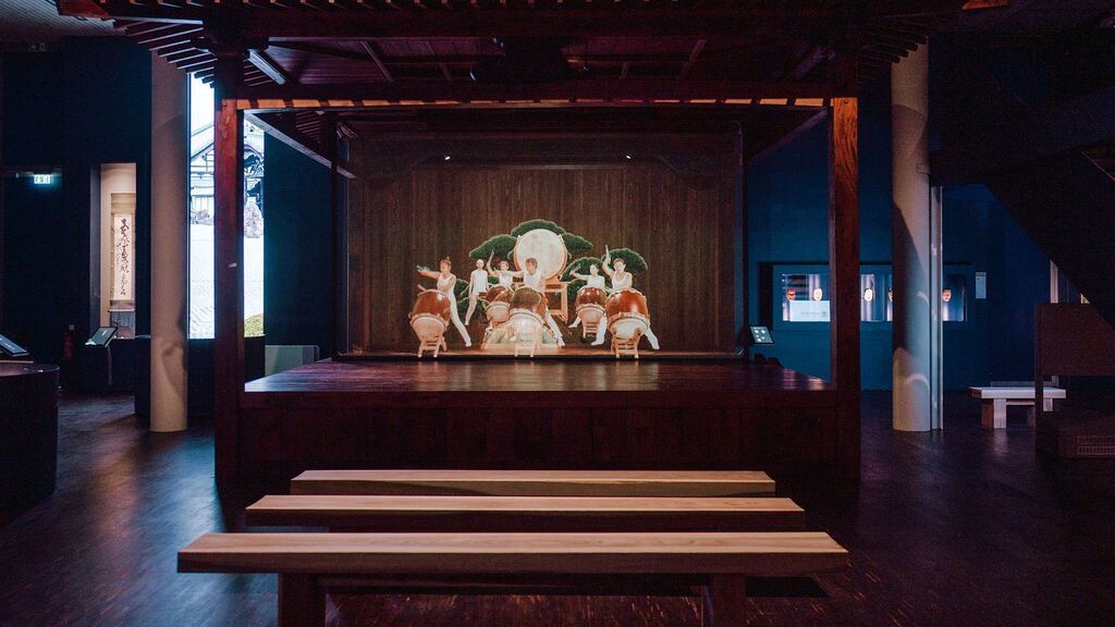 6273f4502a7ab24606098290_32_Credit_Samurai Museum Berlin_No-Bühne_Foto_Mario Heller-p-2000