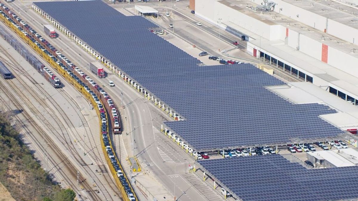 Las energías renovables abaratarán el precio de la energía y favorecerán la implantación de industrias Las energías renovables abaratarán el precio de la energía y favorecerán la implantación de industrias