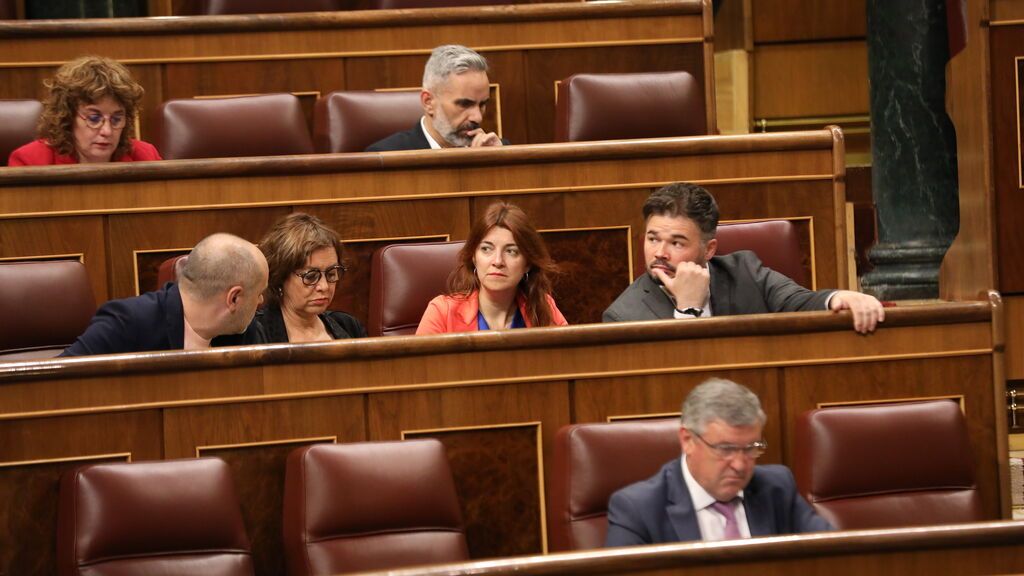 Diputados de ERC en sus escaños del Congreso