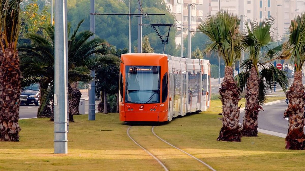 La Generalitat Valenciana apuesta por un tranvía para conectar por fin Denia y Gandía La Generalitat Valenciana apuesta por un tranvía para conectar por fin Denia y Gandía