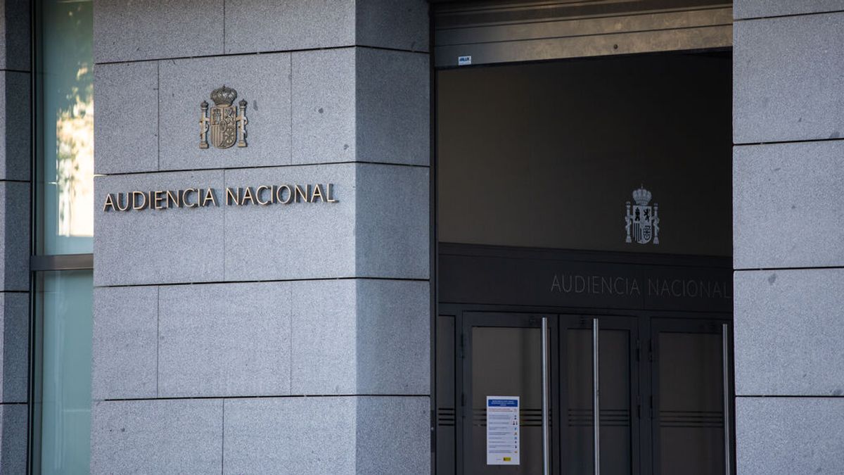 Absuelto el exjefe de ETA Gadafi de un atentado al aplicarle la doctrina del Tribunal Europeo de Derechos Humanos Absuelto el exjefe de ETA Gadafi de un atentado al aplicarle la doctrina del Tribunal Europeo de Derechos Humanos