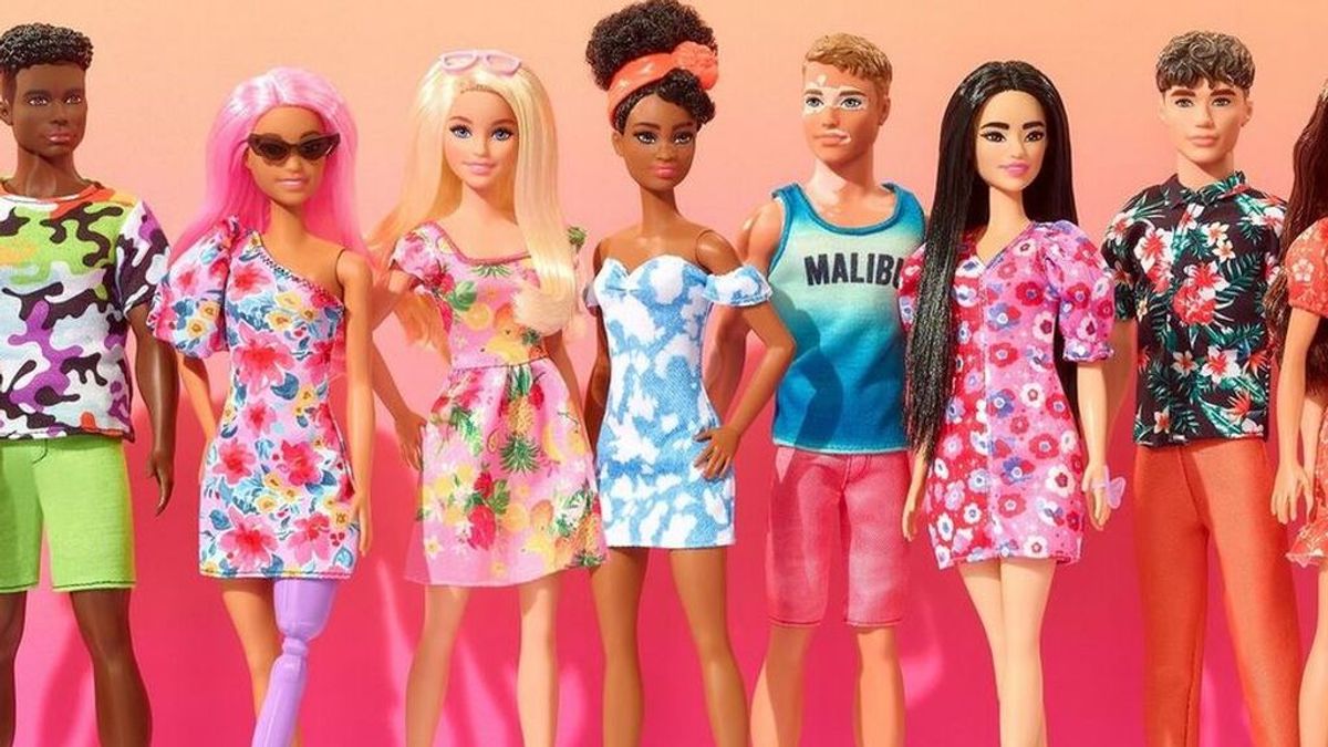 Una barbie con audífono y un Ken con vitíligo, la nueva apuesta inclusiva de Mattel