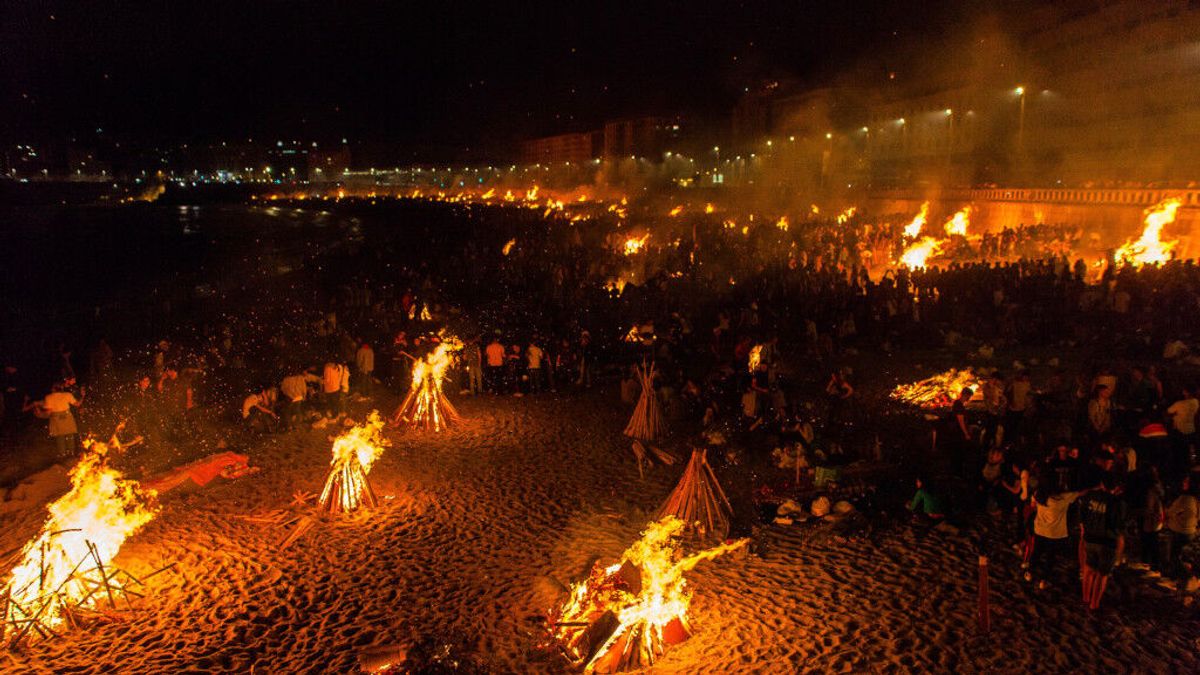 Las celebración de la noche de San Juan volverá a las playas de A Coruña Las celebración de la noche de San Juan volverá a las playas de A Coruña