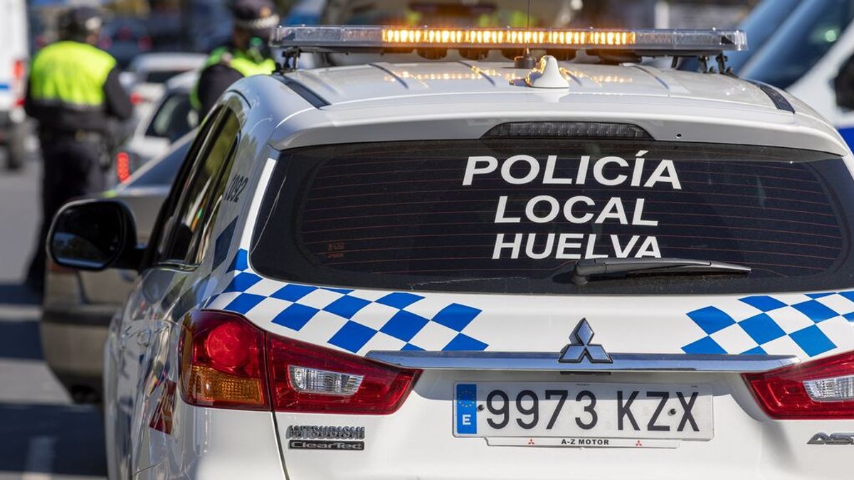 Detenido por prender fuego en Huelva y dar patadas, bocados y puñetazos a la policía