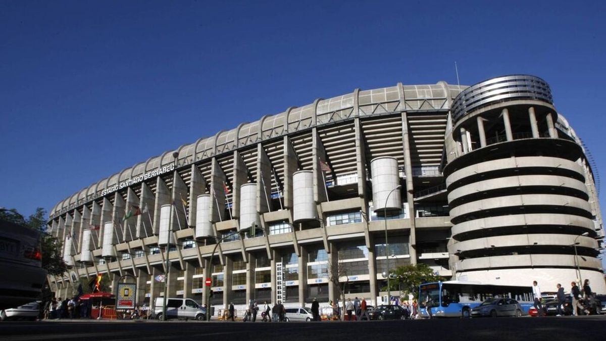 Junto al Bernabéu, la Giralda o el Guggenheim: ¿cuánto sube el precio de la vivienda en las zonas emblemáticas?