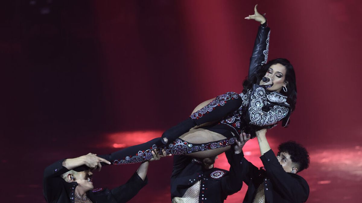 Chanel en su actuación en Eurovisión Chanel en su actuación en Eurovisión