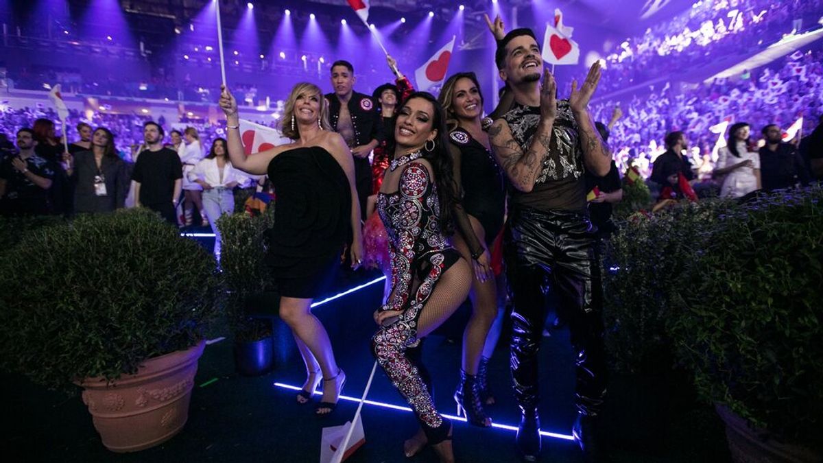 La televisión italiana se refiere a Chanel en plena final de Eurovisión como una "Jennifer López de saldo"