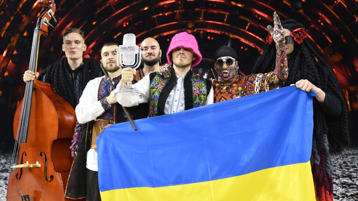 Ucrania gana Eurovisión y España queda tercera con un "Chanelazo" histórico Ucrania gana Eurovisión y España queda tercera con un "Chanelazo" histórico