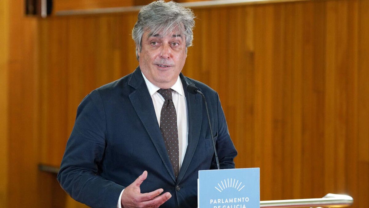 Pedro Puy recibe el alta hospitalaria tras el infarto sufrido el jueves en el debate de investidura Pedro Puy recibe el alta hospitalaria tras el infarto sufrido el jueves en el debate de investidura