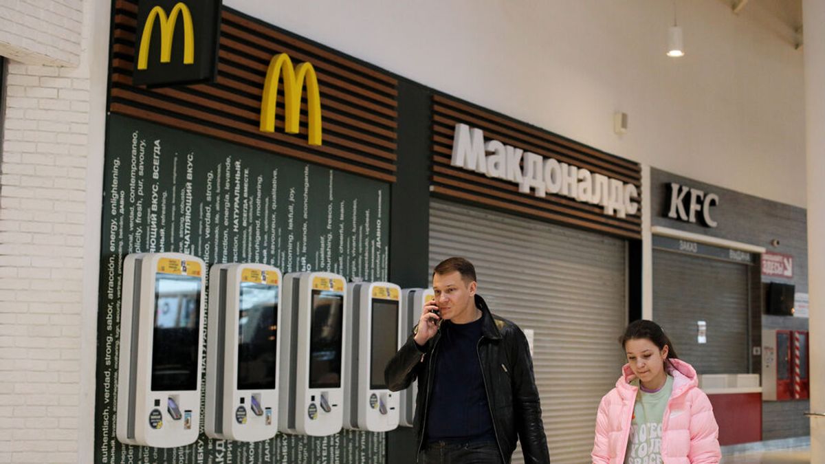 McDonald's anuncia que abandonará Rusia definitivamente tras 30 años McDonald's anuncia que abandonará Rusia definitivamente tras 30 años