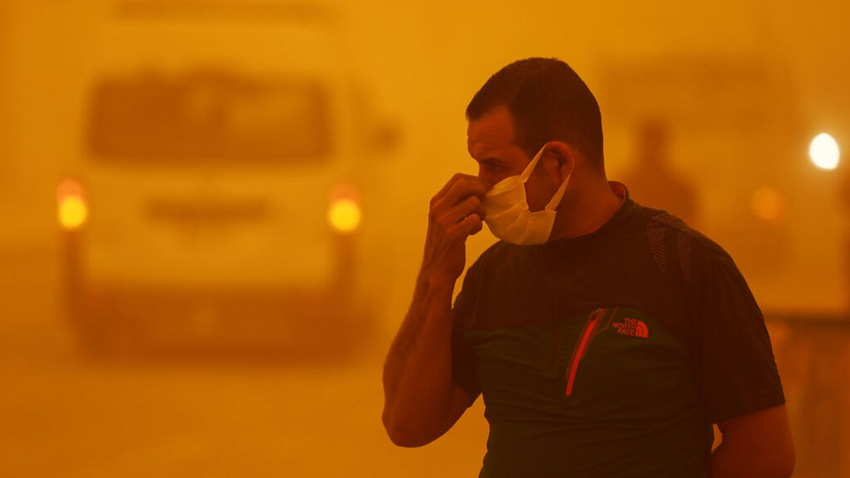 La octava tormenta de arena desde abril paraliza Irak: miles de personas hospitalizadas