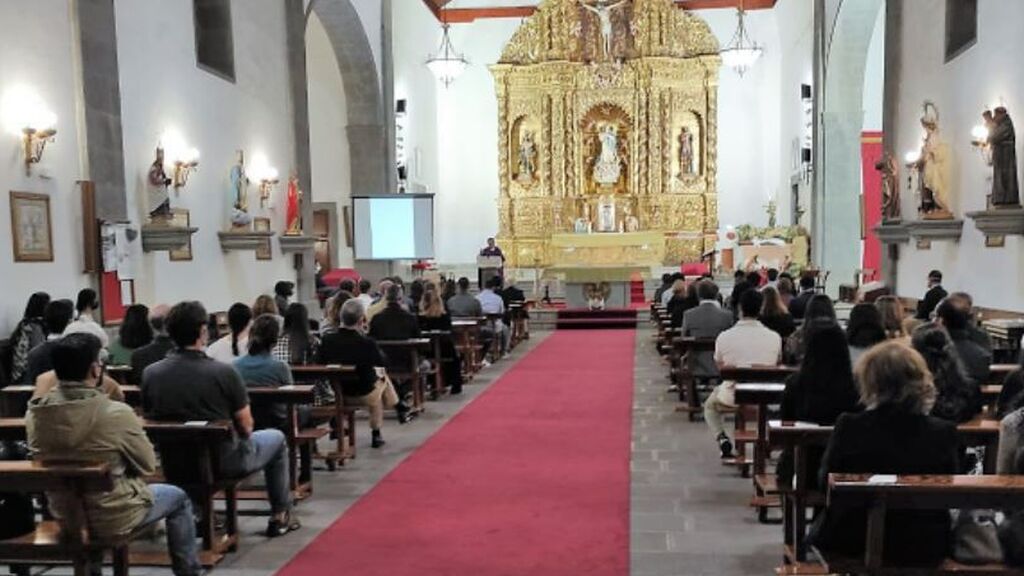 Celebración de la Eucaristía por el fallecimiento de Claudia San Román