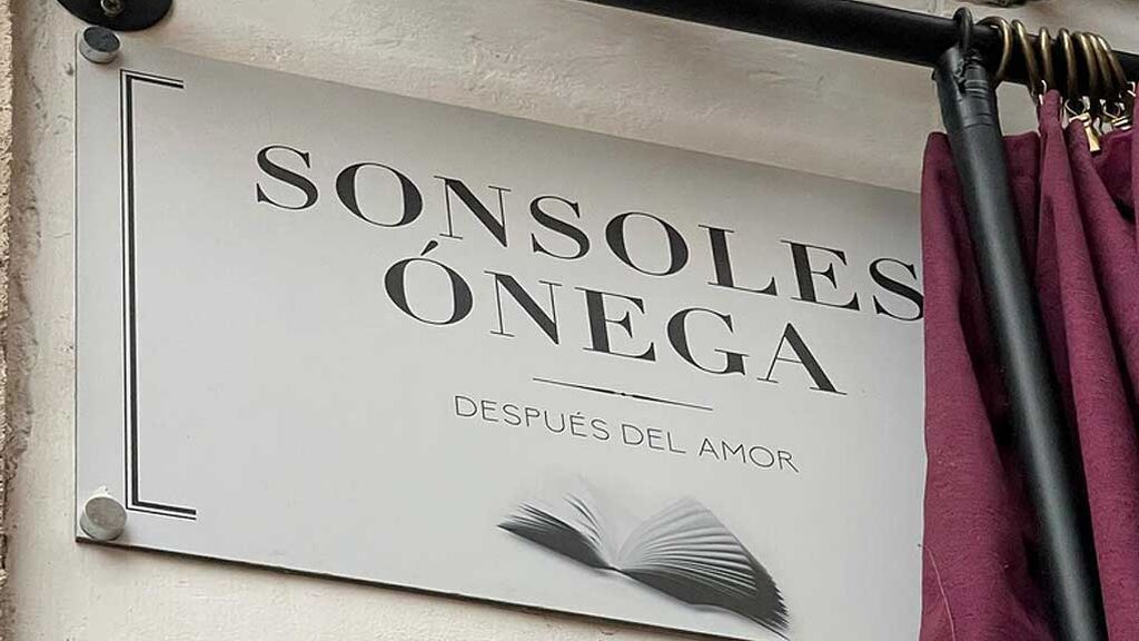 Sonsoles Ónega inaugura la calle que lleva su nombre en el pueblo de Libros en Teruel