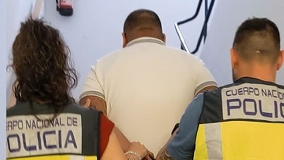 Detenido en Madrid por robar a futbolistas de la selección dominicana en un hotel Detenido en Madrid por robar a futbolistas de la selección dominicana en un hotel
