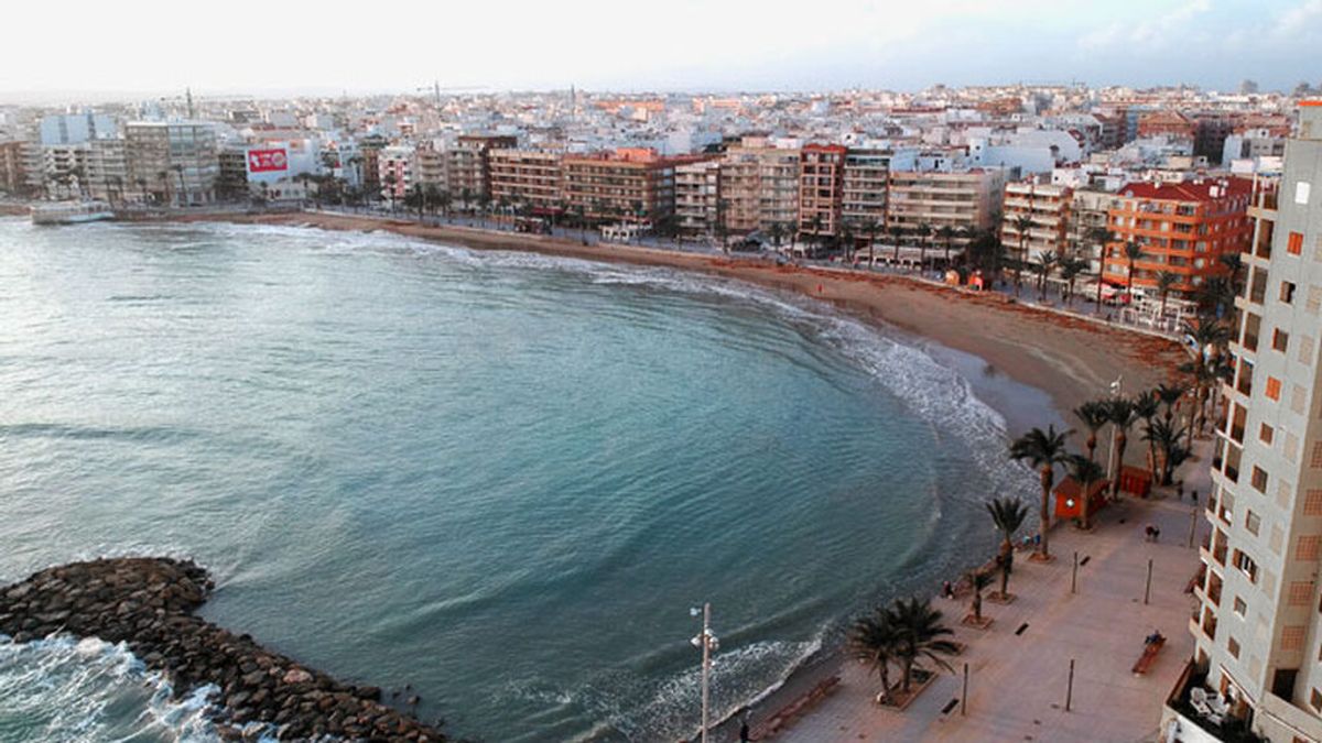 Muere en Alicante un hombre de 76 años ahogado en la playa del Cura de Torrevieja