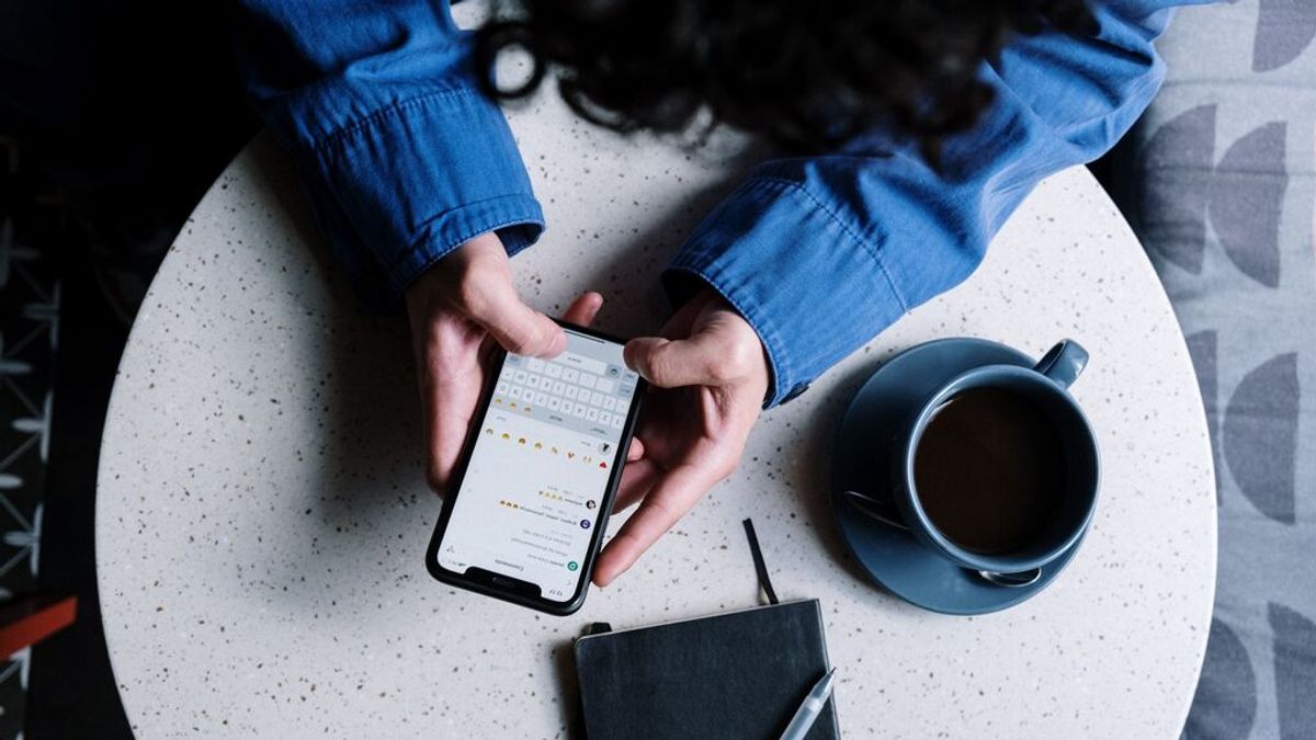 WhatsApp permitirá salir de un grupo sin que se note WhatsApp permitirá salir de un grupo sin que se note