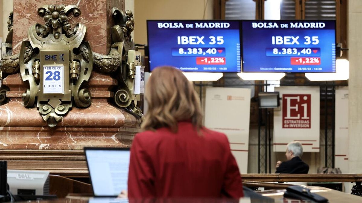 Ocho empresas del Ibex-35 no cumplen con el objetivo de tener un 30% de mujeres consejeras Ocho empresas del Ibex-35 no cumplen con el objetivo de tener un 30% de mujeres consejeras