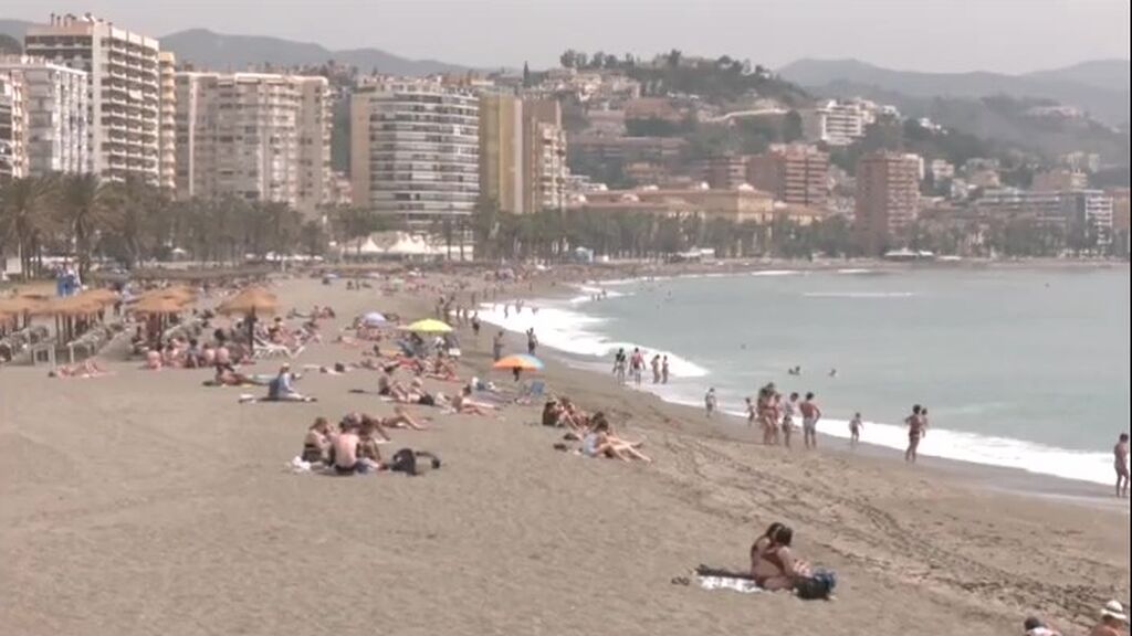 Viernes y sábado de calor tórrido, calima y tormentas: así será el tiempo en España