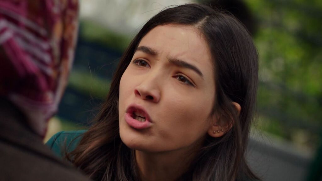 Zeynep rechaza a Sultan