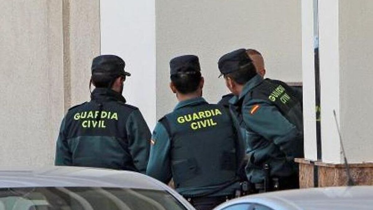 Matan a un hombre de 72 años en Málaga tras golpearle cuando entraron a robar en su casa Matan a un hombre de 72 años en Málaga tras golpearle cuando entraron a robar en su casa