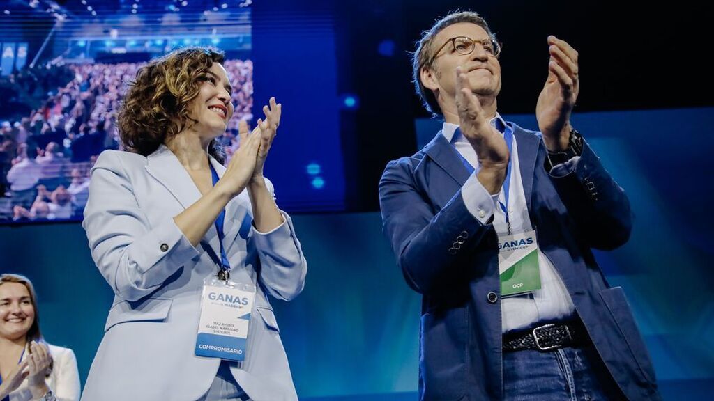 Ayuso saca toda la artillería contra Sánchez ante un Feijóo que bendice al nuevo PP de Madrid