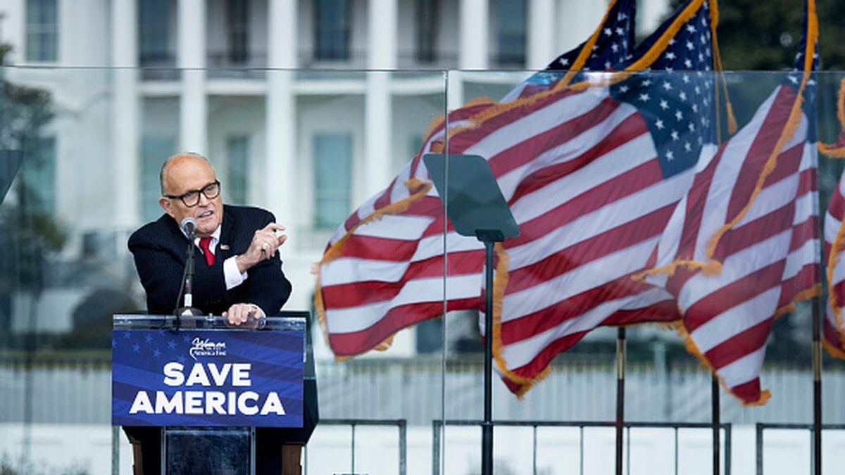 Giuliani testifica ante el comité que investiga el asalto al Capitolio de Estados Unidos Giuliani testifica ante el comité que investiga el asalto al Capitolio de Estados Unidos
