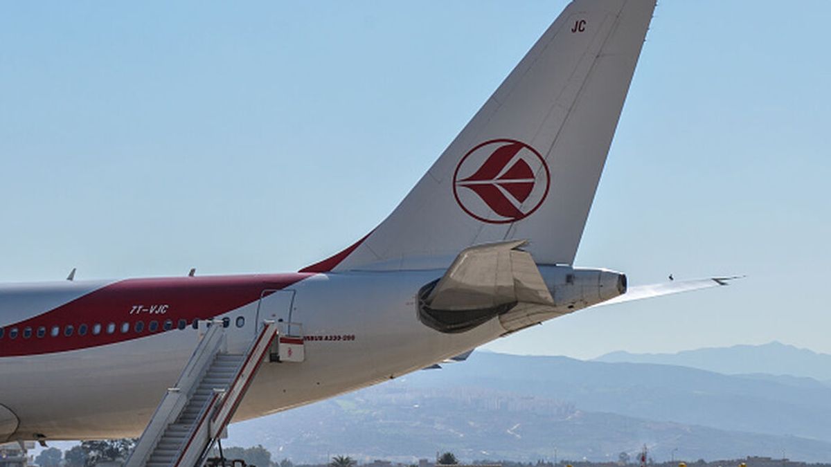 No iba de farol: Argelia liquida ahora las conexiones aéreas con España