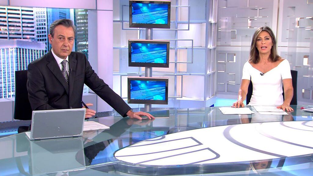 Con José Ribagorda y Ángeles Blanco Informativos Telecinco 2022 Mediodía 21/05/2022