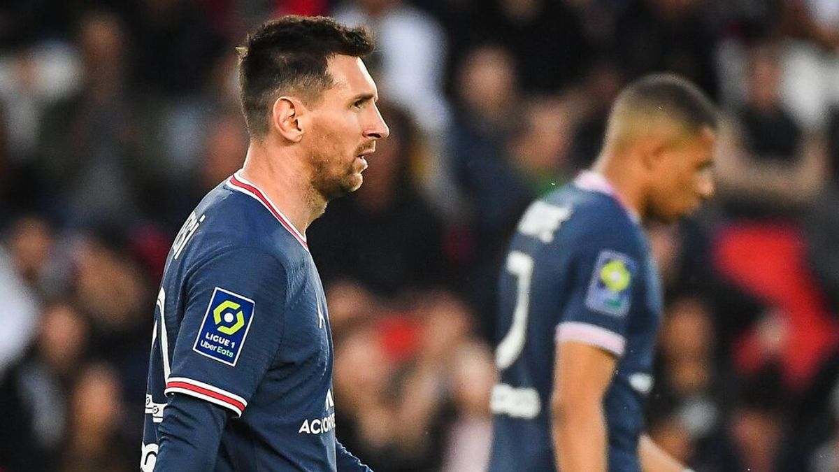 Messi tendrá que aceptar su nuevo papel en el PSG: vivir a la sombra del 'jefe' Mbappé Messi tendrá que aceptar su nuevo papel en el PSG: vivir a la sombra del 'jefe' Mbappé