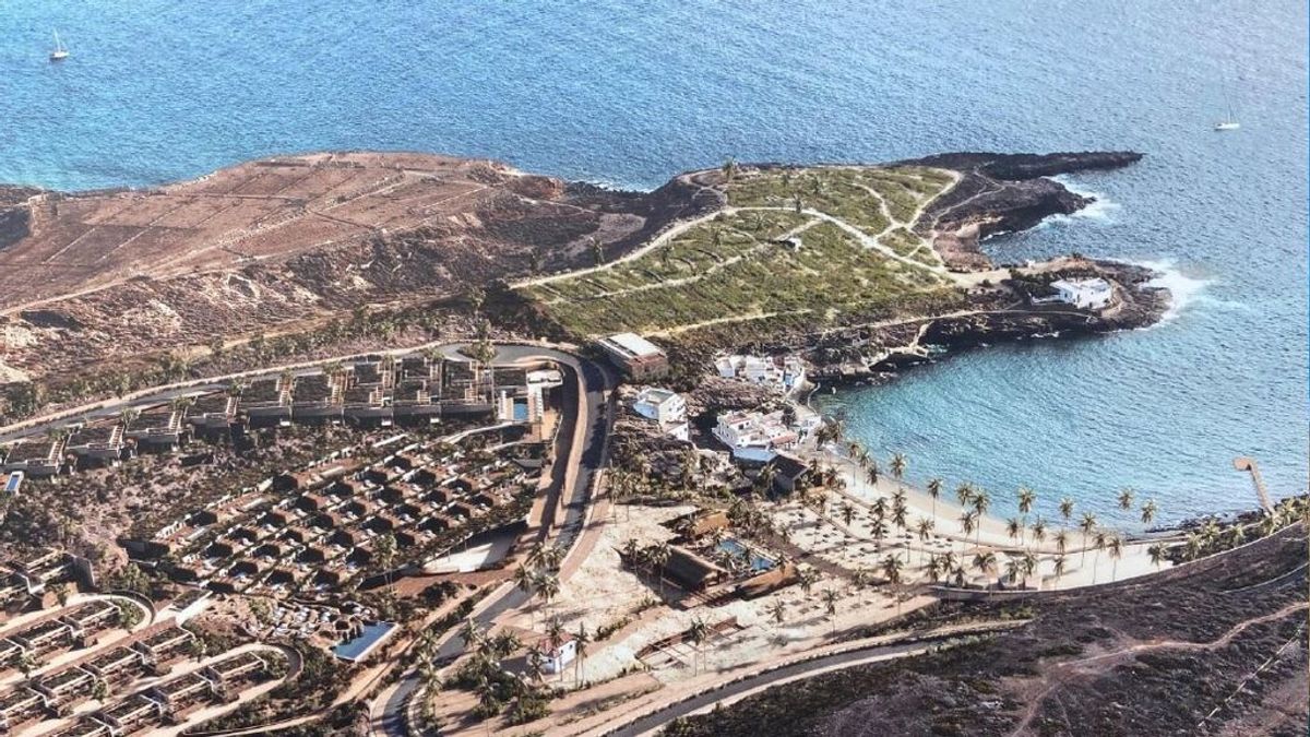 Recogen firmas contra un complejo turístico que "acorrala" a las tortugas marinas de Tenerife Recogen firmas contra un complejo turístico que "acorrala" a las tortugas marinas de Tenerife