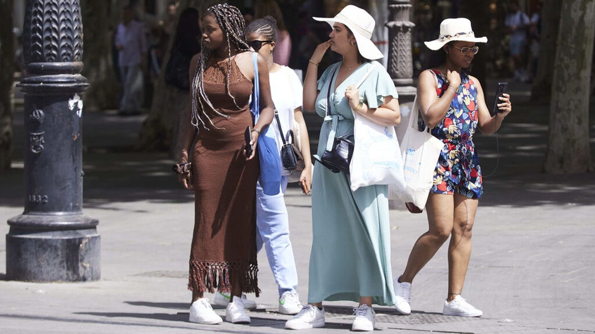 La semana comienza con una bajada de las temperaturas en casi toda España La semana comienza con una bajada de las temperaturas en casi toda España