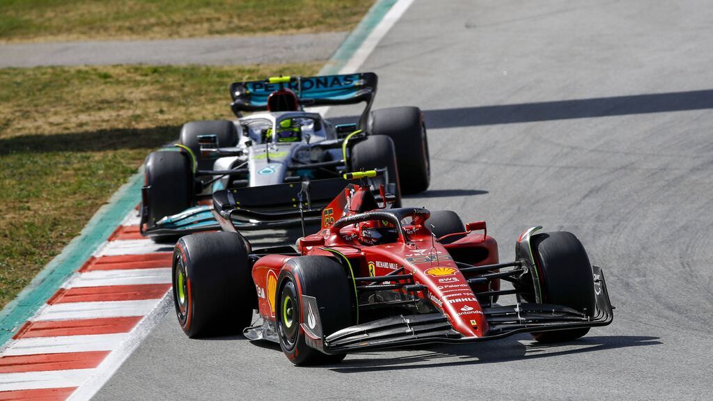 Carlos Sainz se queda sin el podio en Montmeló: una salida de pista le privó de ser tercero