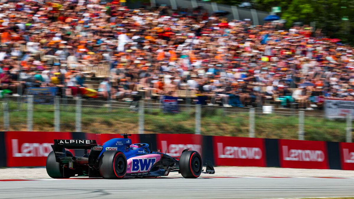 Sainz, cuarto tras salvar un pésimo arranque y Alonso remonta hasta el noveno puesto en Montmeló Sainz, cuarto tras salvar un pésimo arranque y Alonso remonta hasta el noveno puesto en Montmeló