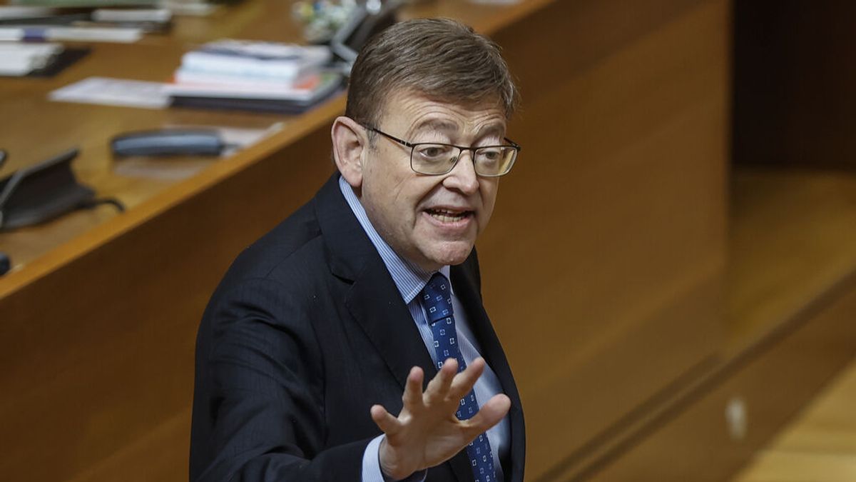 Puig anuncia casi 23.000 plazas de oposiciones en sanidad, educación y administración Puig anuncia casi 23.000 plazas de oposiciones en sanidad, educación y administración