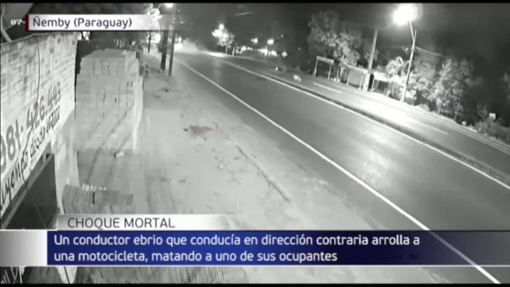 Muere un motorista  embestido por una furgoneta en una calle de Ñemby en Paraguay