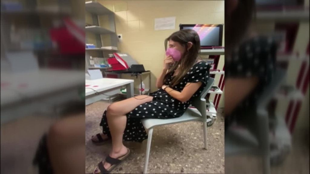 Emoción indescriptible al volver a oír: la joven Noah Higón recupera la audición con un implante coclear