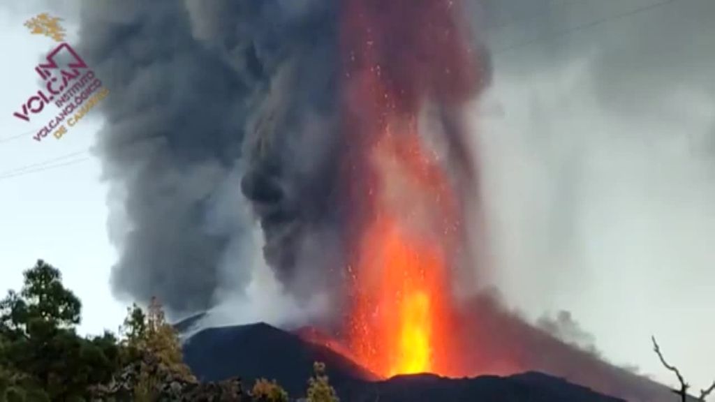 El tremor volcánico y el ruido del volcán de La Palma sigue a niveles medios altos
