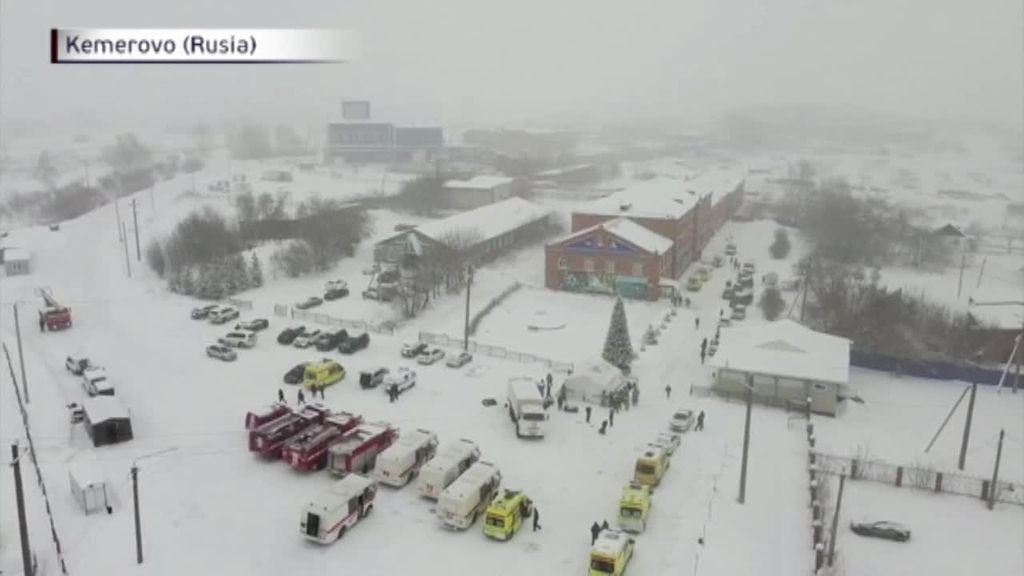 Mueren 52 personas en el incendio en una mina de carbón en Siberia