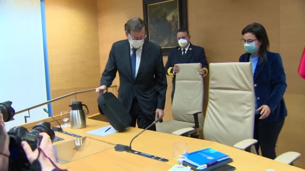 Rajoy niega conocer a Villarejo: "Jamás en mi vida le he enviado un mensaje" en la comisión del caso 'Kitchen'